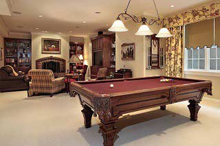 What is the cost to move a pool table in New Haven